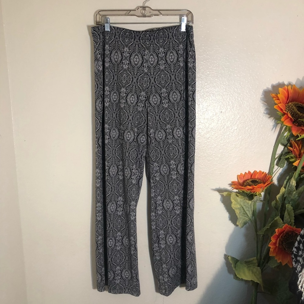Wide Legged Pants